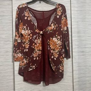 Maternity floral blouse size medium